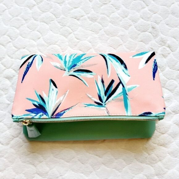 NEW Rachel Pally Reversible clutch Paradise mint - Picture 3 of 10
